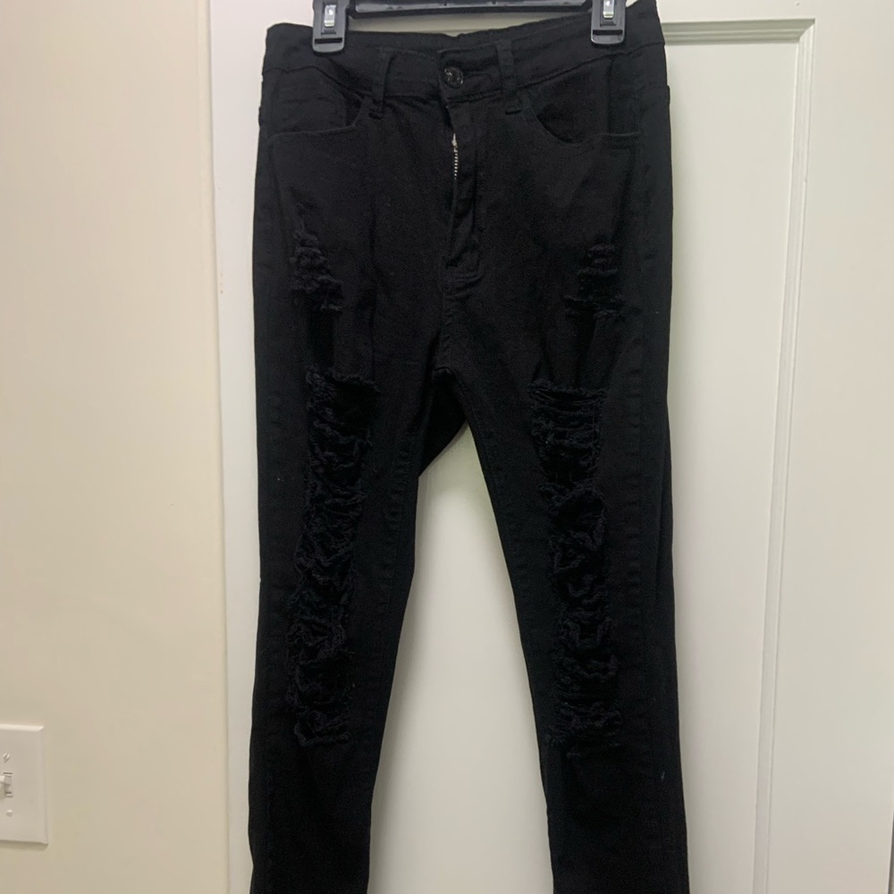 Black Ripped Skinny Jeans